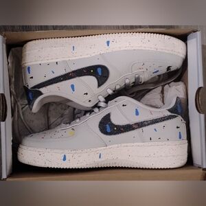 Nike Kids Shoes Gray with Multicolor Speckles